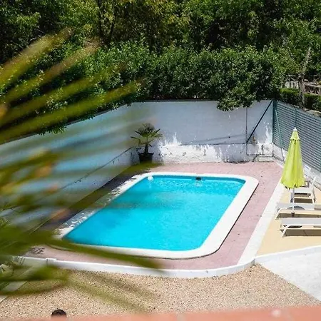 Pensionat Newly Renovated W Pool & Bikeparking