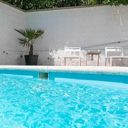 Guest house Newly Renovated W Pool & Bikeparking *