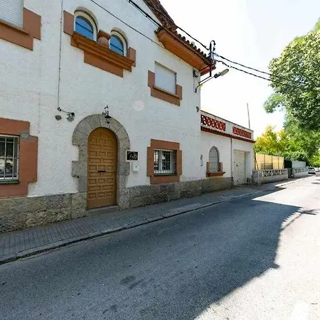 Newly Renovated W Pool & Bikeparking Girona