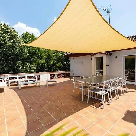 Newly Renovated W Pool & Bikeparking Guest house