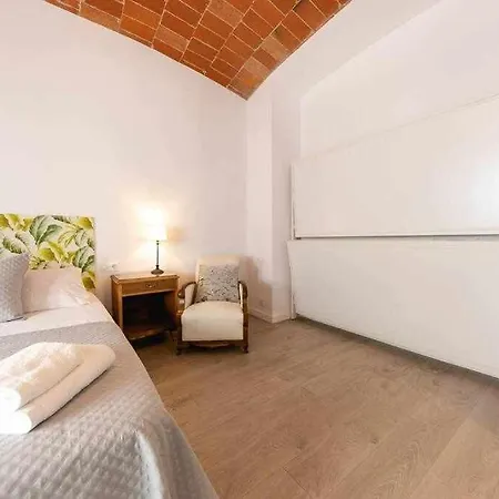 Pensionat Newly Renovated W Pool & Bikeparking Girona