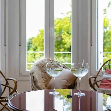 Newly Renovated W Pool & Bikeparking 4*